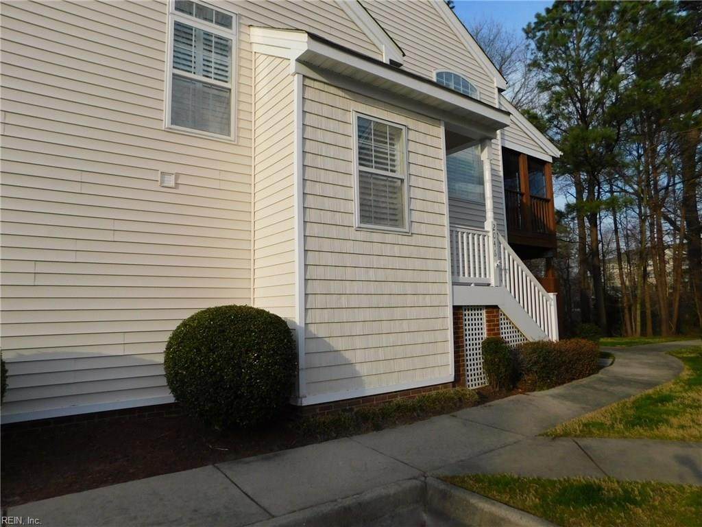 2046 Nicklaus Dr - Photo 1
