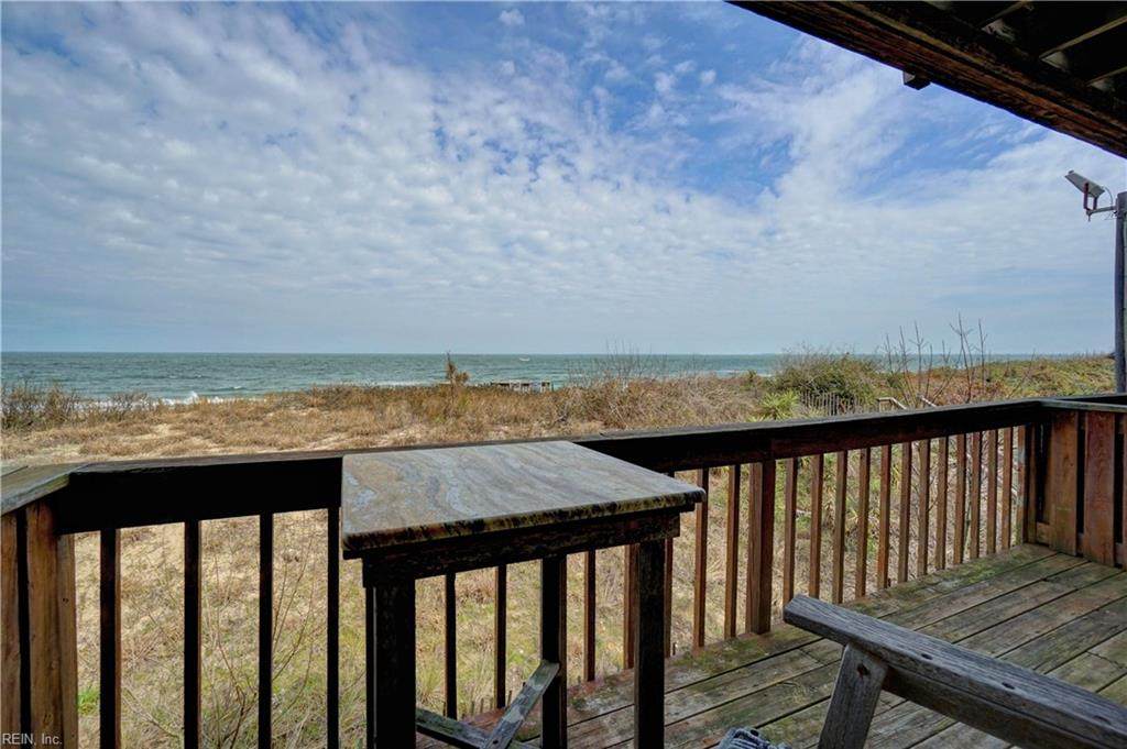 3178 Ocean View Ave - Photo 1