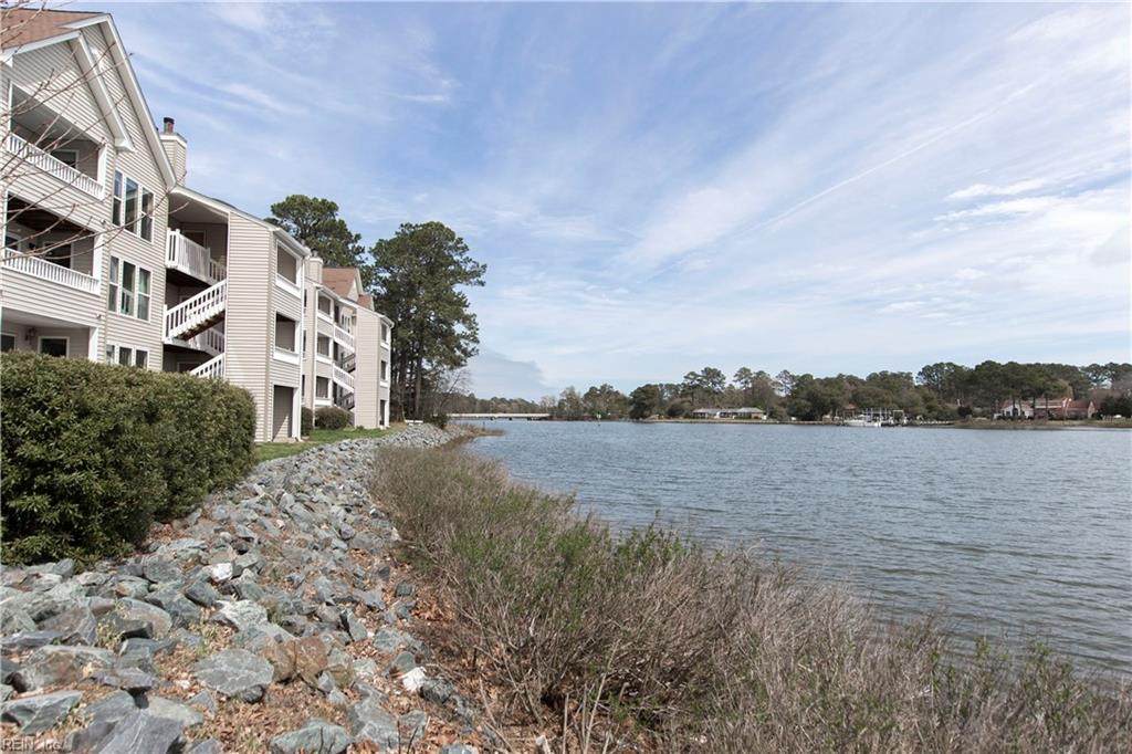 242 Dockside Dr - Photo 1