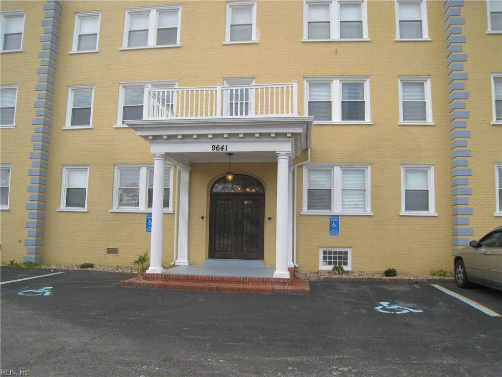 9641 Norfolk Ave - Photo 1