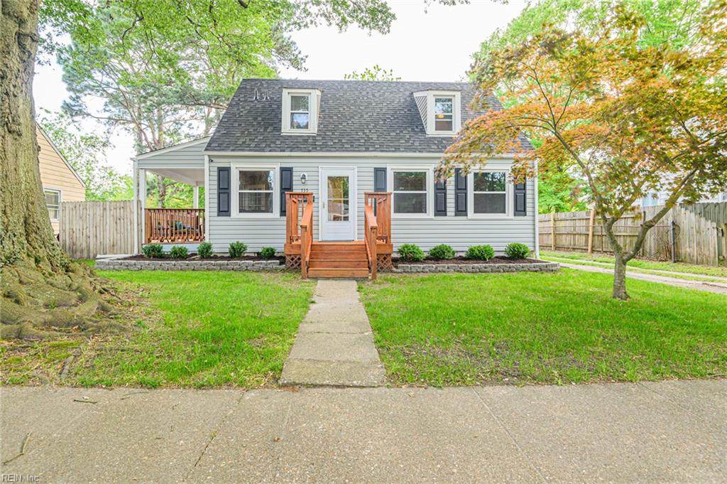 735 Lanier Cres - Photo 1 735 Lanier Cres - Photo 1