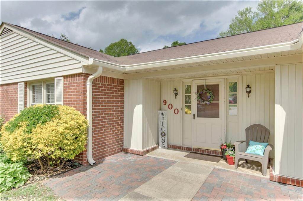 900 Marlborough Cir - Photo 1 900 Marlborough Cir - Photo 1