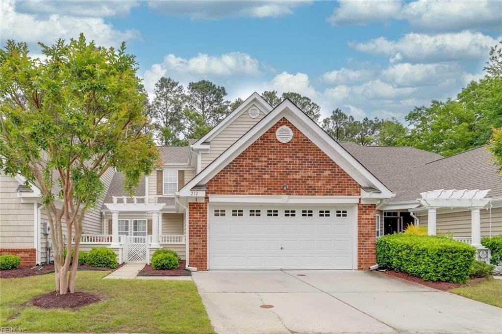 212 Cove Ter - Photo 1