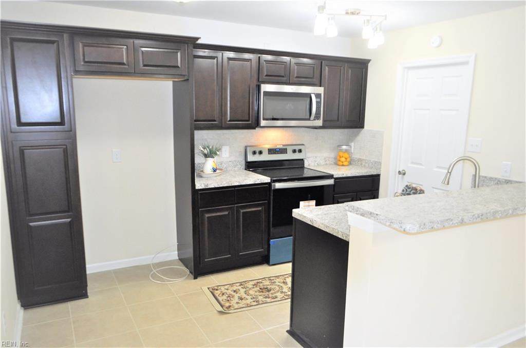 1344 White Birch Ln - Photo 1 1344 White Birch Ln - Photo 1