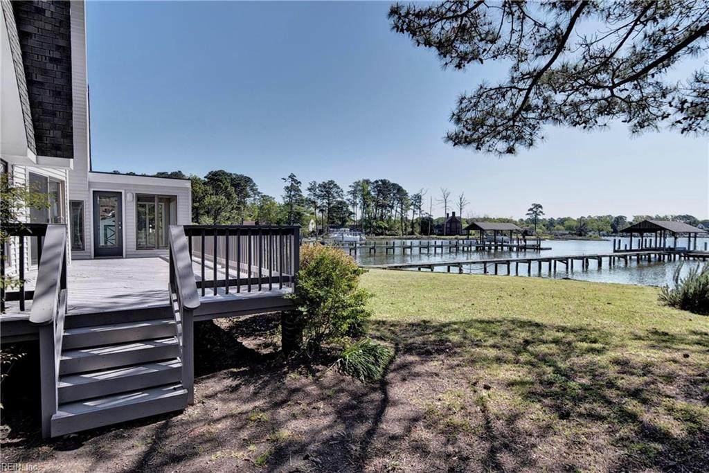 421 Crockett Rd - Photo 1