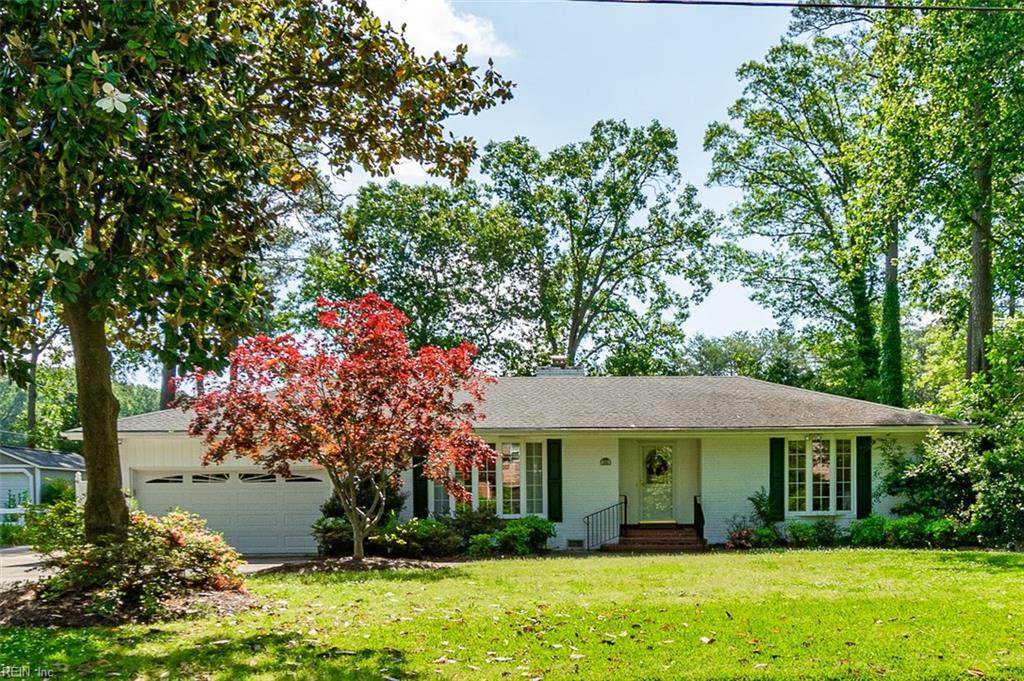 636 Greentree Dr - Photo 1