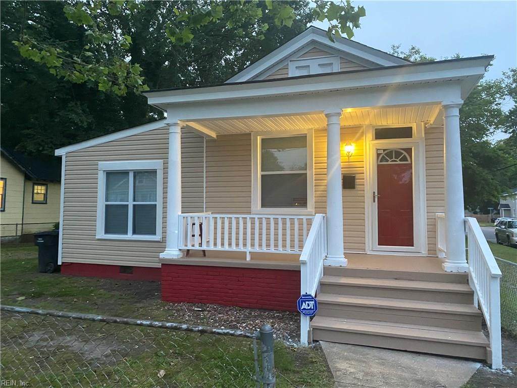 1500 Charleston Ave - Photo 1