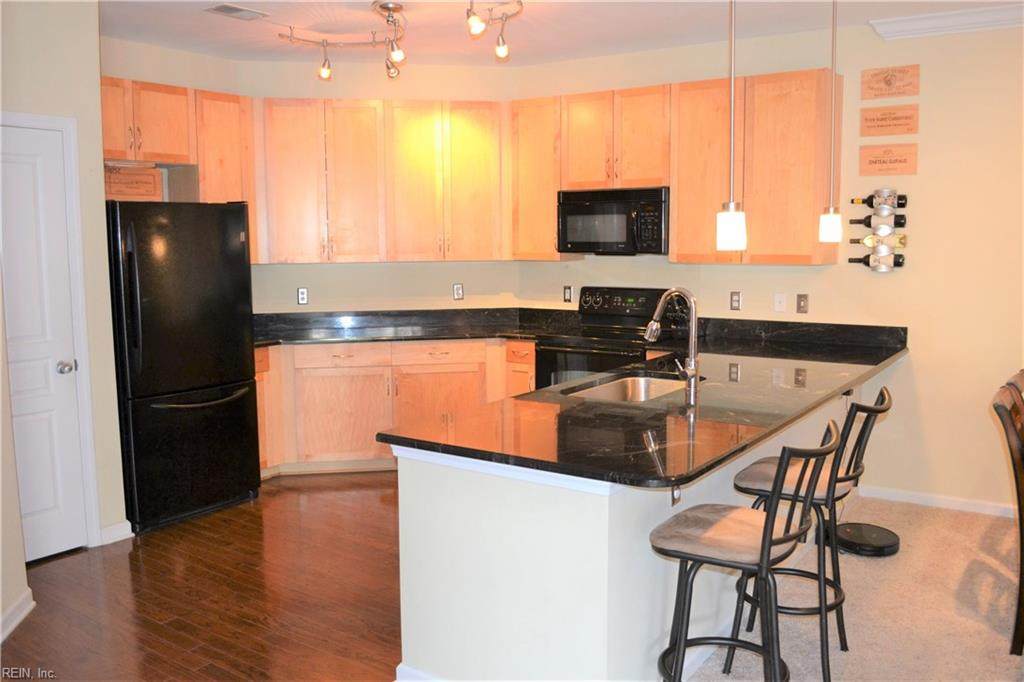 1400 Granby St - Photo 1