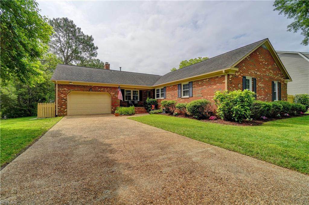 310 Burgh Westra Dr - Photo 1