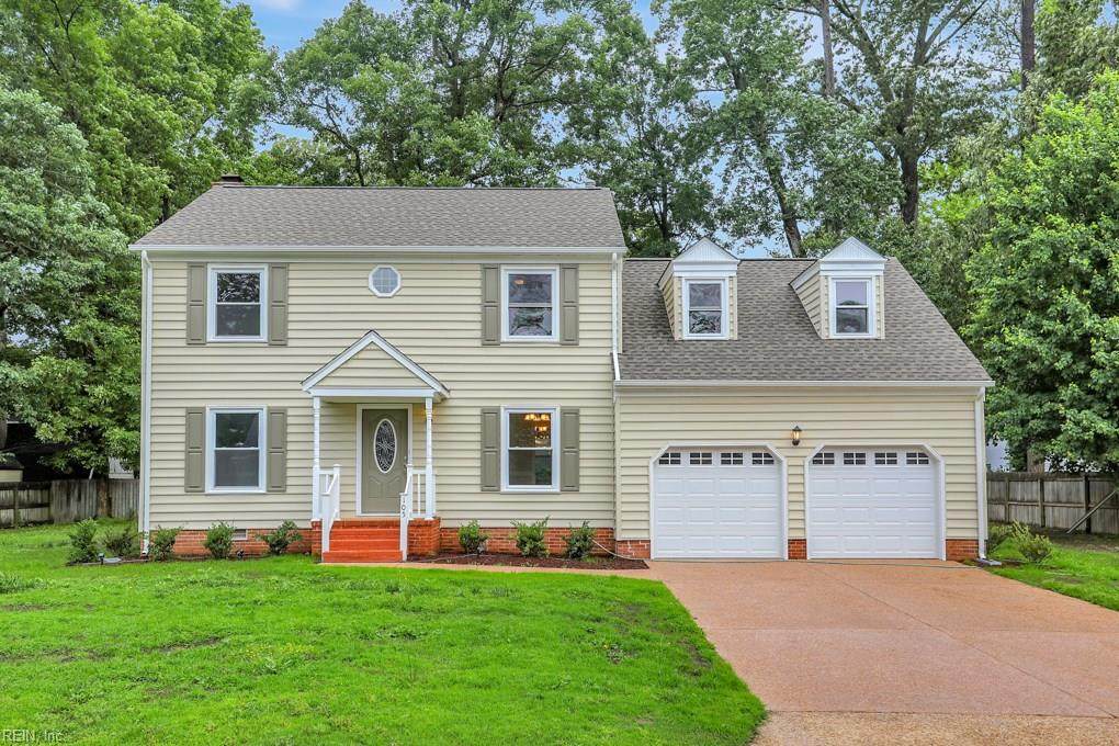 105 King Forest Ln - Photo 1