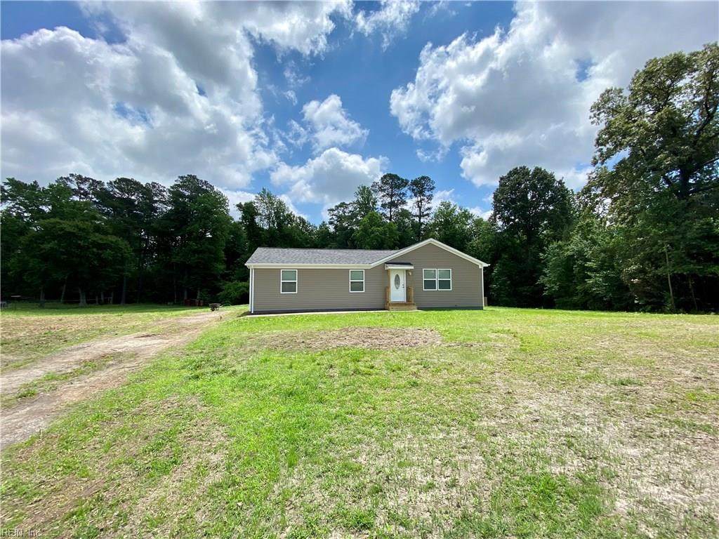 9137 Quay Rd - Photo 1