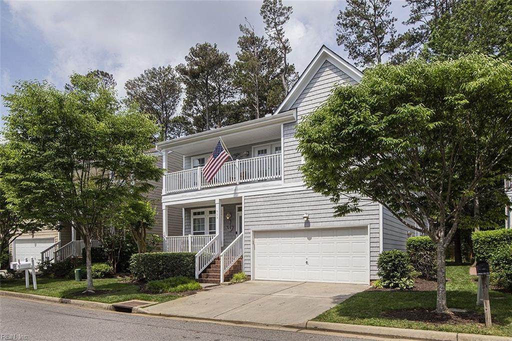 953 Oakland Ave - Photo 1