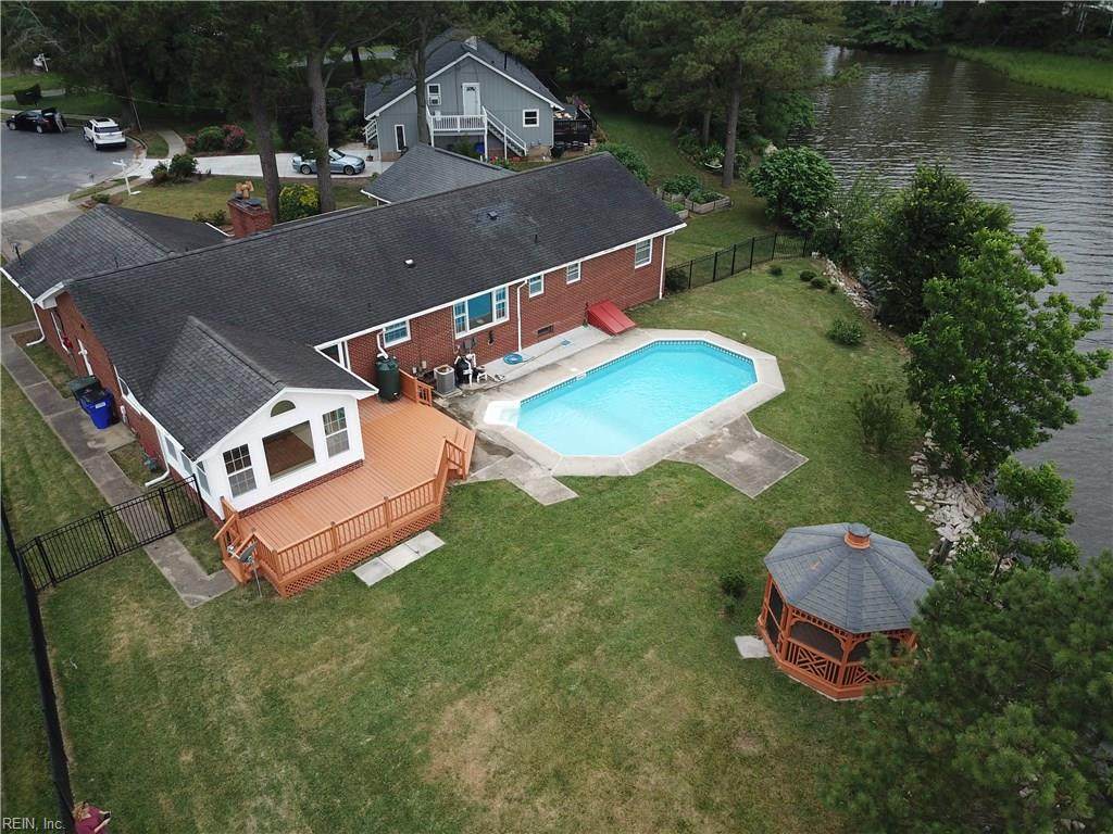 3828 Wedgefield Ave - Photo 1