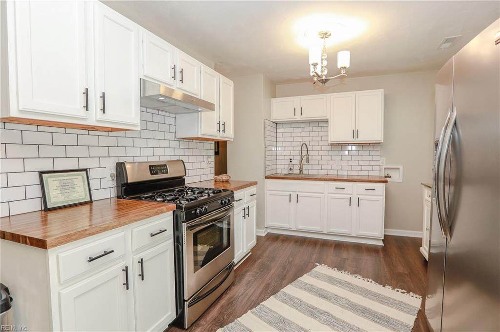 1810 Darville Dr - Photo 1