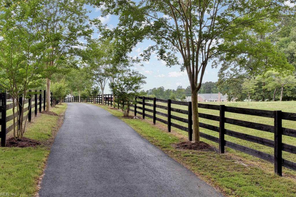 8743 Merry Oaks Ln - Photo 1