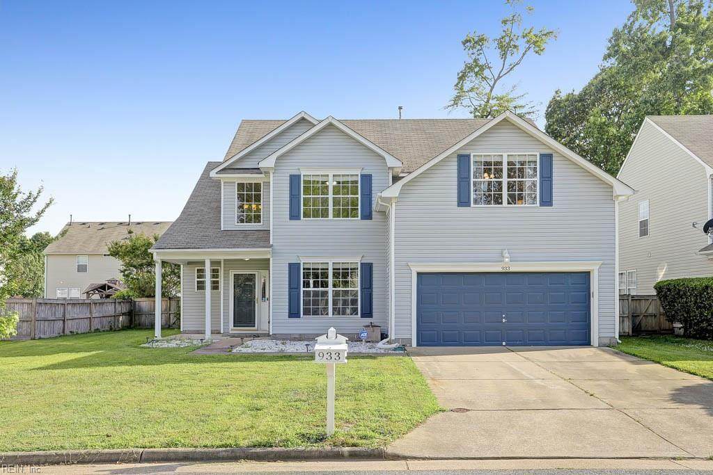 933 Holbrook Dr - Photo 1