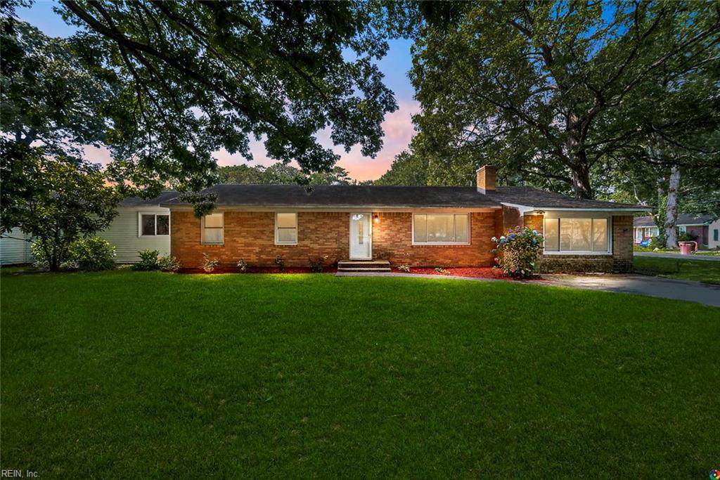 1200 Laurel Ave - Photo 1