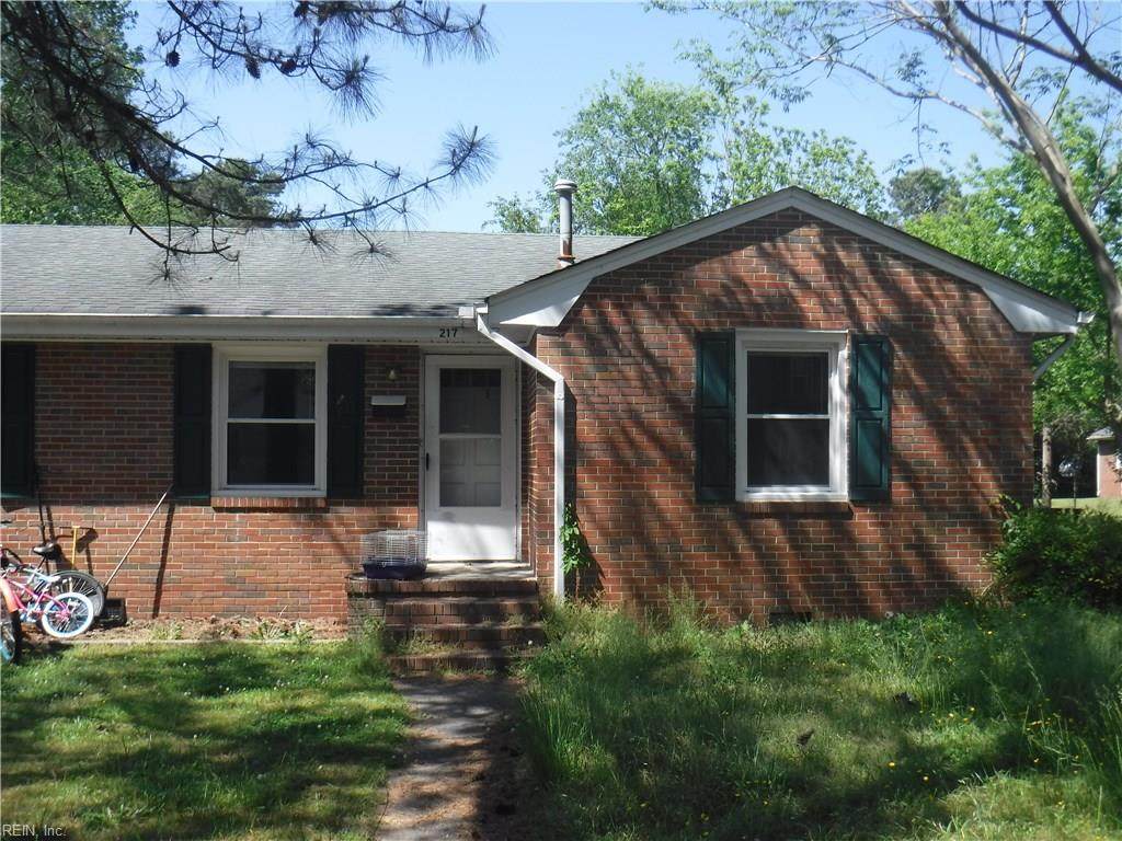 215 Edison Ave - Photo 1