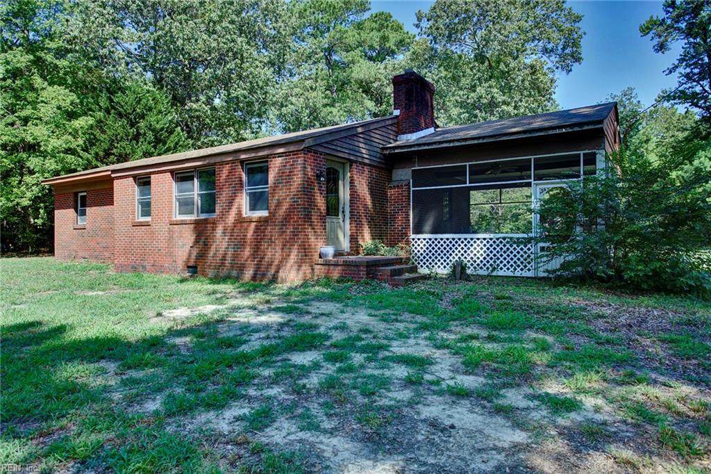 1742 Azalea Point Rd - Photo 1