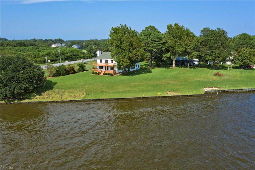 100 Dock Ln - Photo 1
