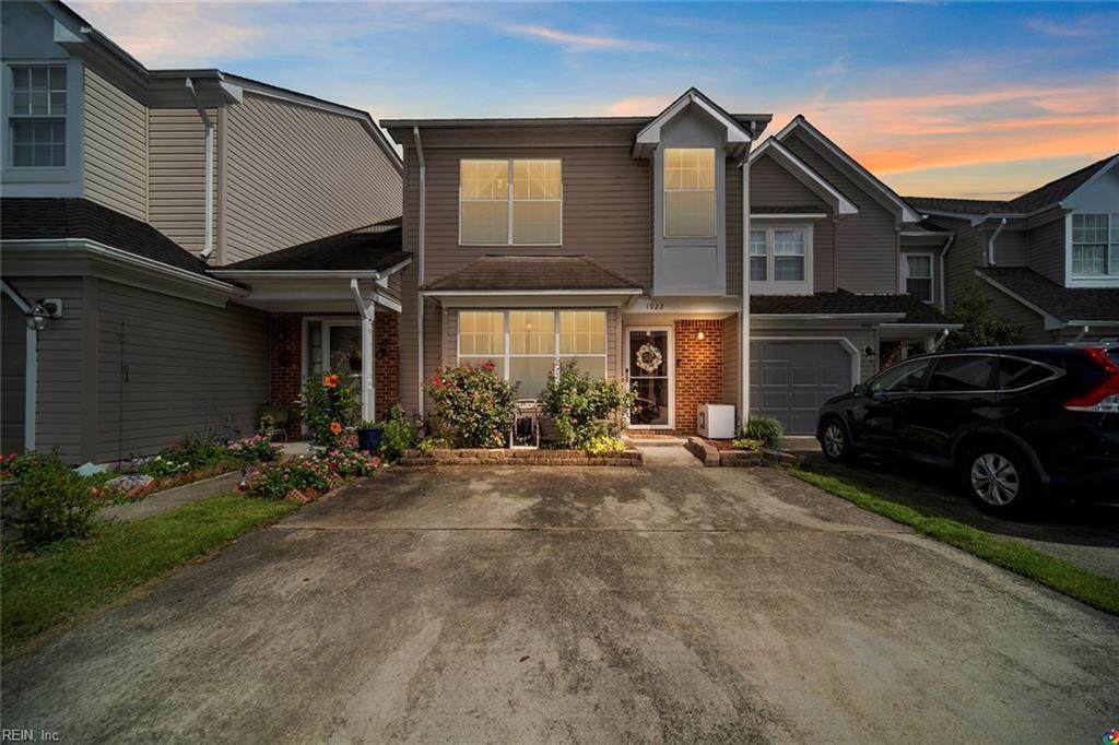 1922 Abbotsbury Ct - Photo 1