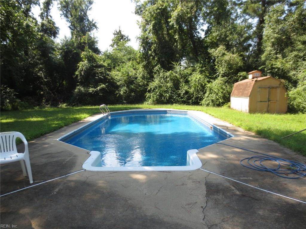 808 Shetland Dr - Photo 1