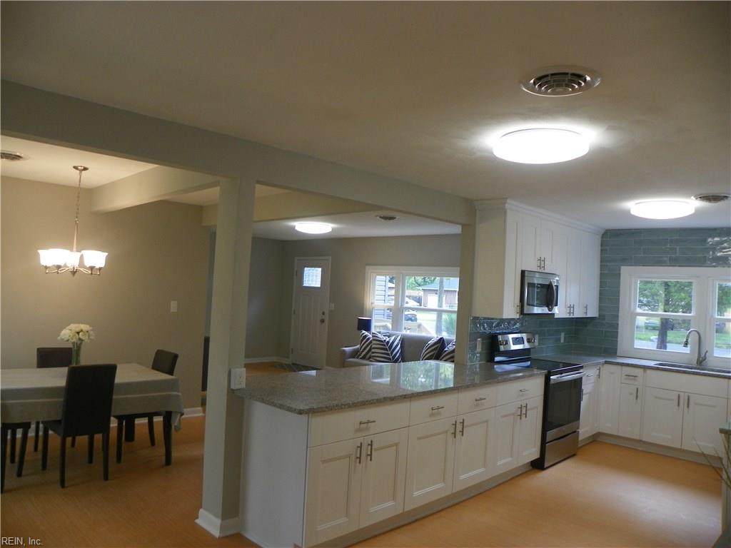 749 Maralon Dr - Photo 1