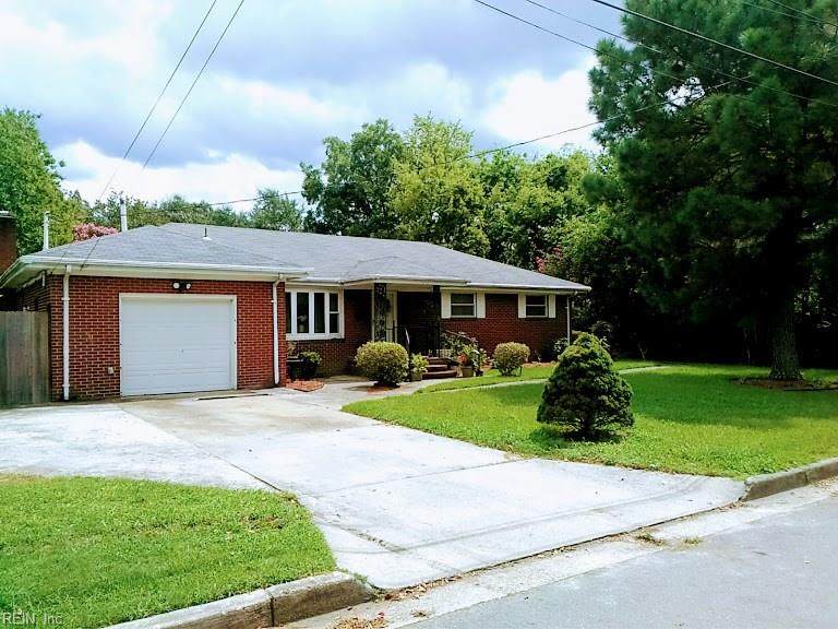 2612 Somme Ave - Photo 1