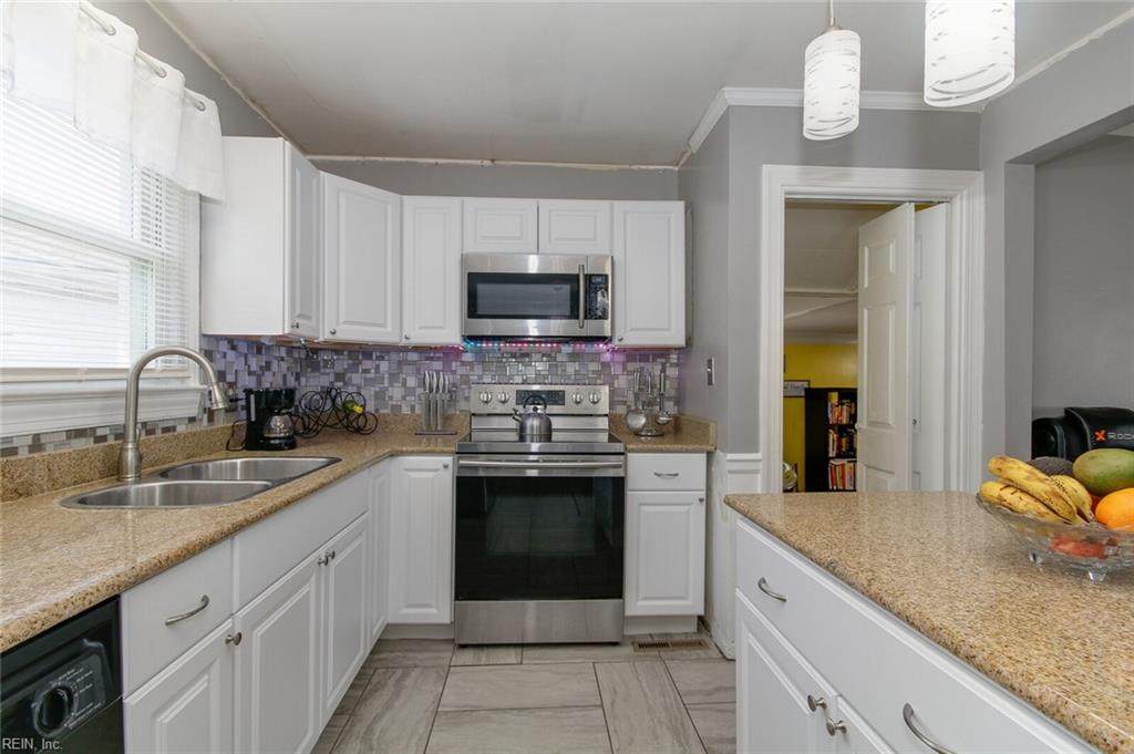 720 Nottingham Rd - Photo 1