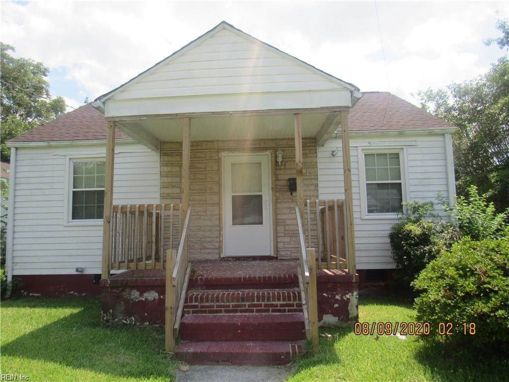 652 34th St - Photo 1