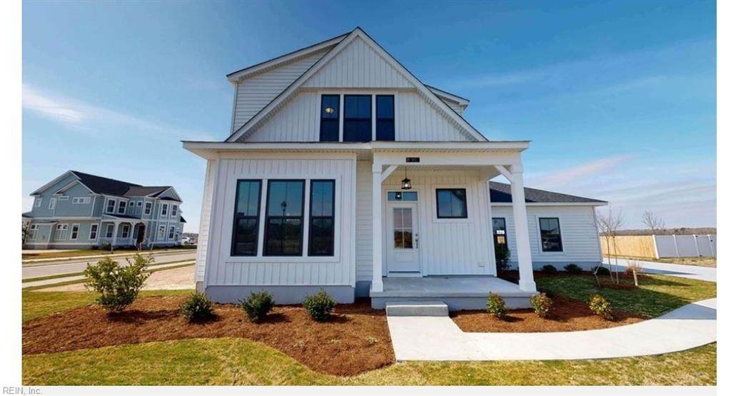 413 Campus Dr - Photo 1