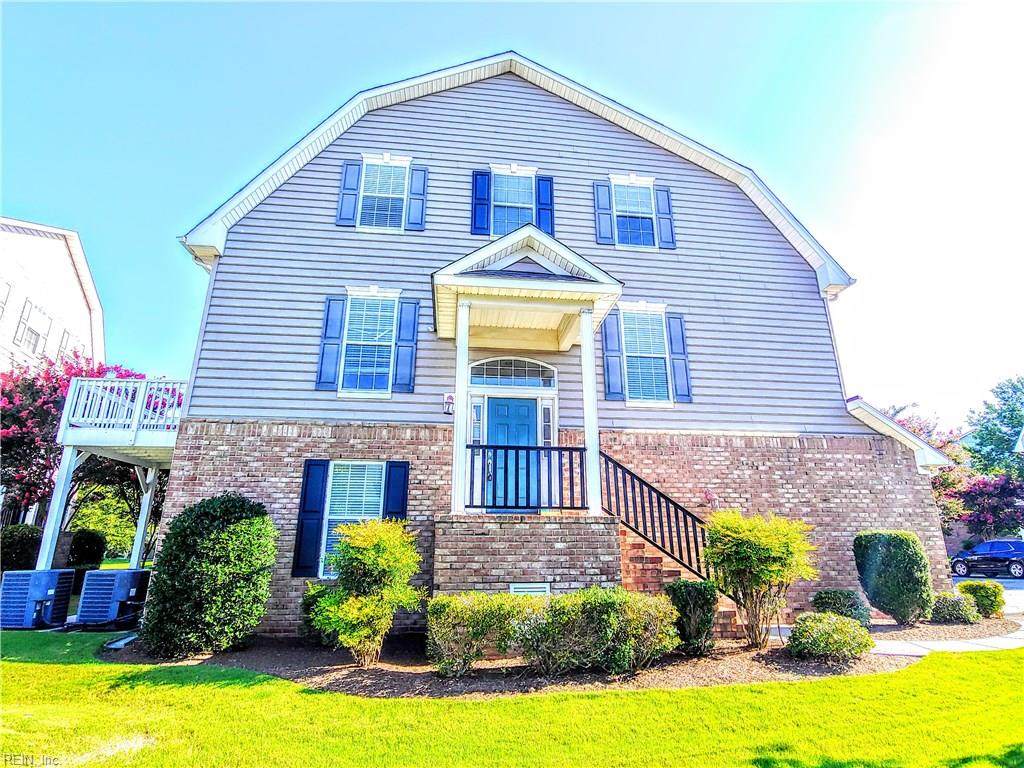 4460 Harlesden Dr - Photo 1