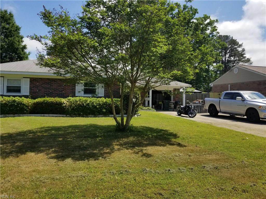 358 Nassau Pl - Photo 1