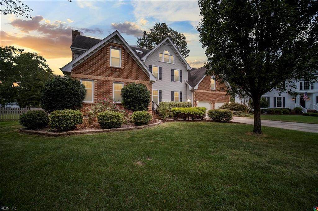 808 Lakeside Ct - Photo 1