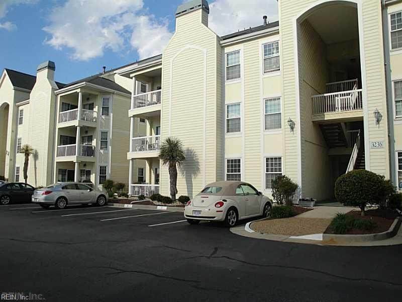 3236 Silver Sands Cir - Photo 1