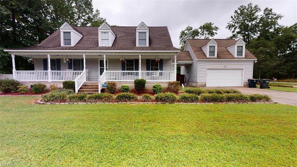 100 Raymond Dr - Photo 1