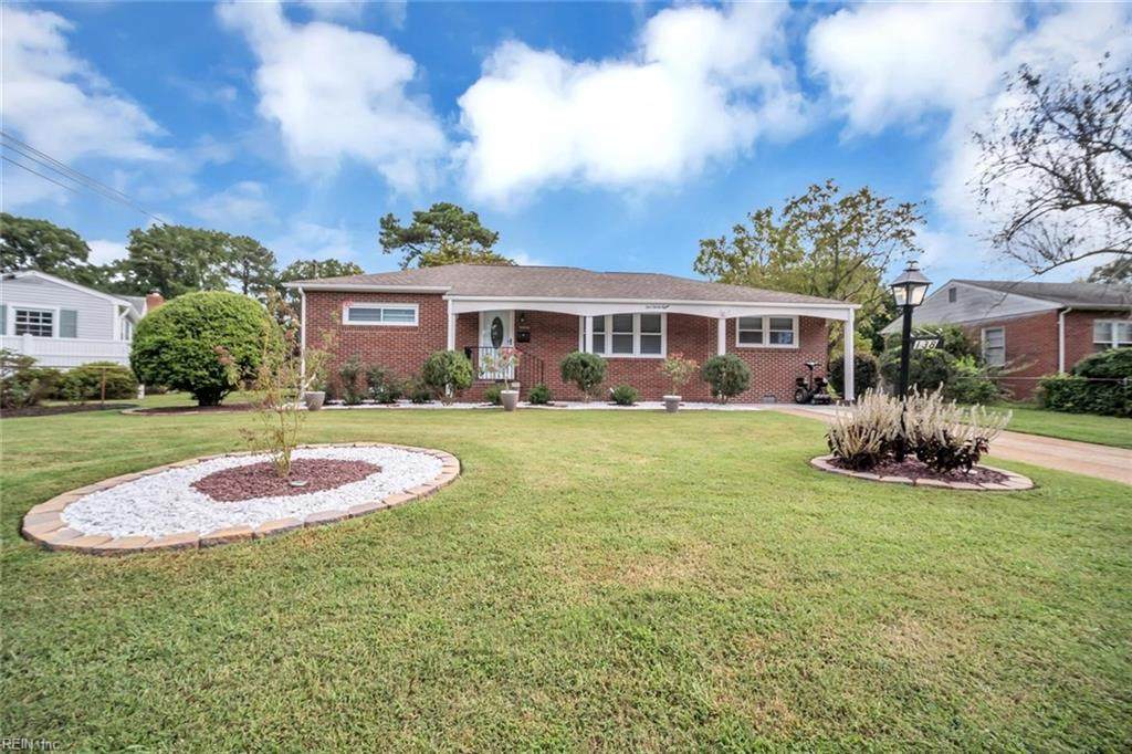138 Woods Rd - Photo 1