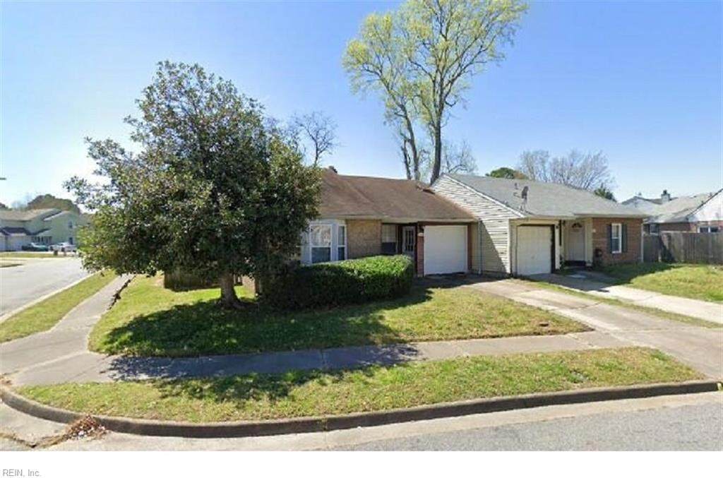 1149 Clear Springs Rd - Photo 1