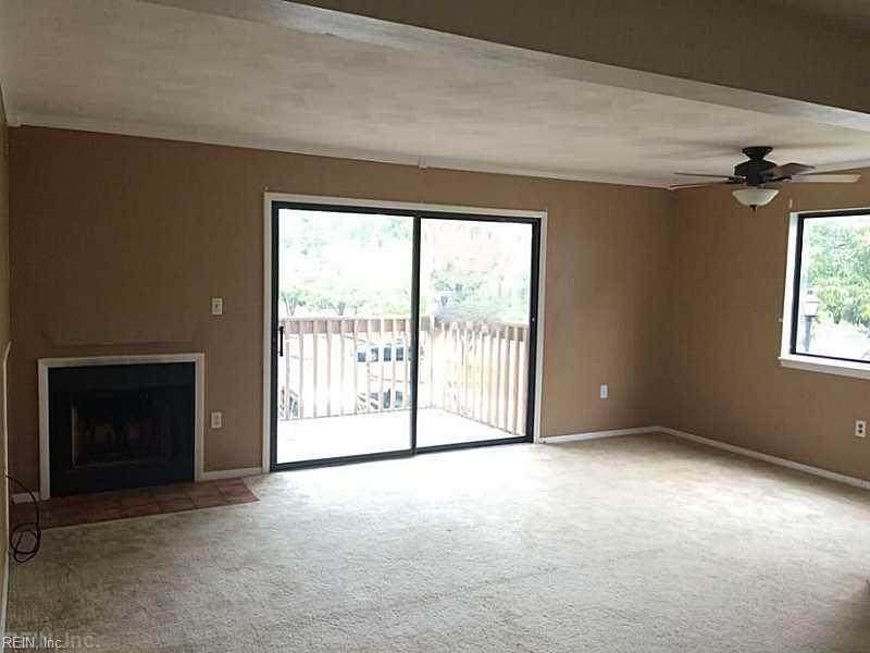 1009 Autumn Woods Ln - Photo 1