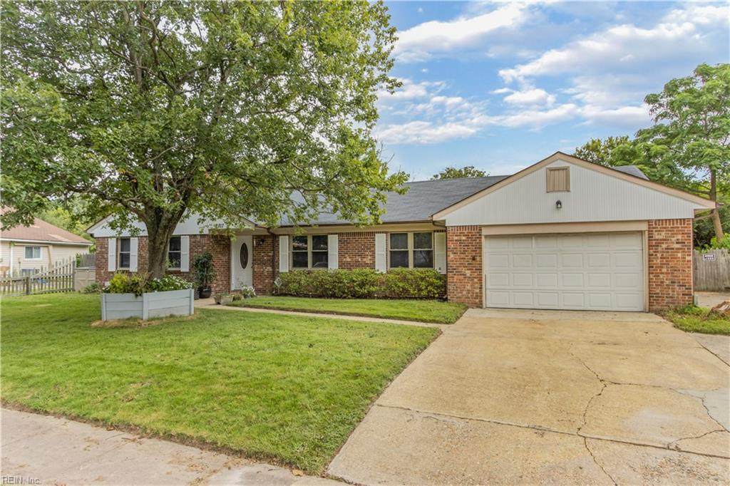 2817 Aaron Dr - Photo 1