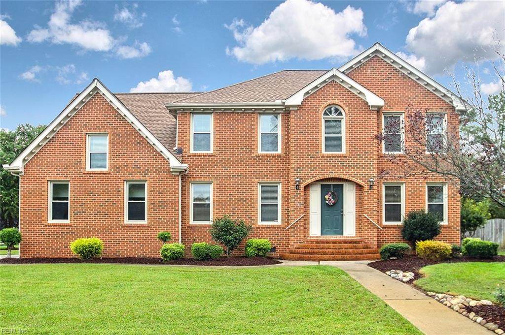 708 Edenbridge Dr - Photo 1
