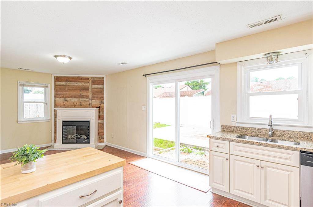 2928 Guther Pl - Photo 1