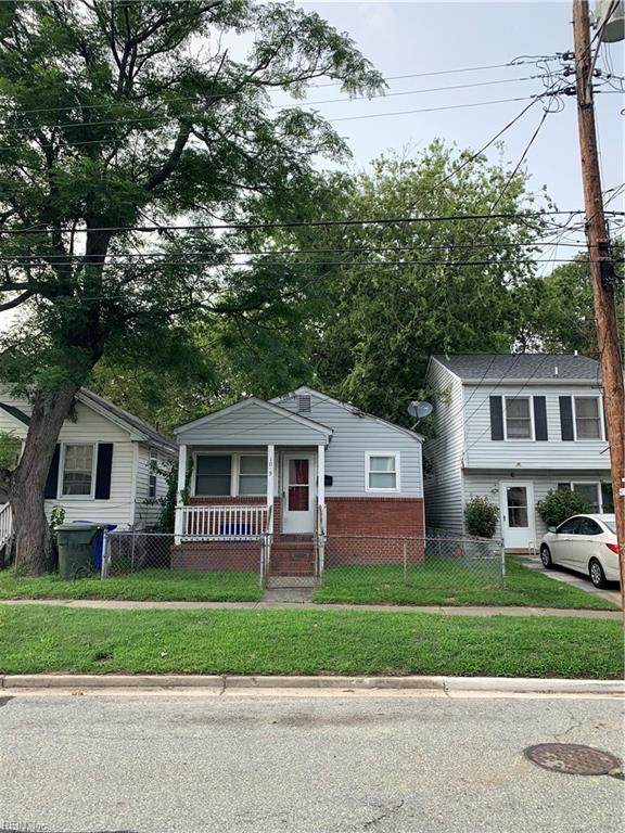 1029 23rd St - Photo 1