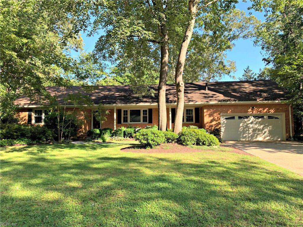 808 Winthrope Dr - Photo 1