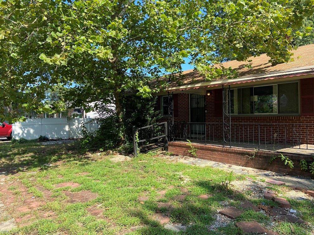 111 Springfield Dr - Photo 1