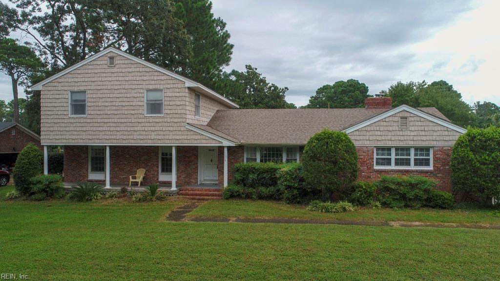 2212 Windward Shore Dr - Photo 1