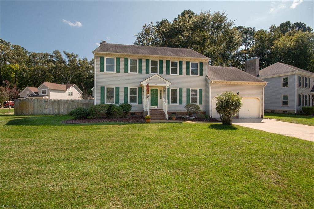 717 Dickens Pl - Photo 1