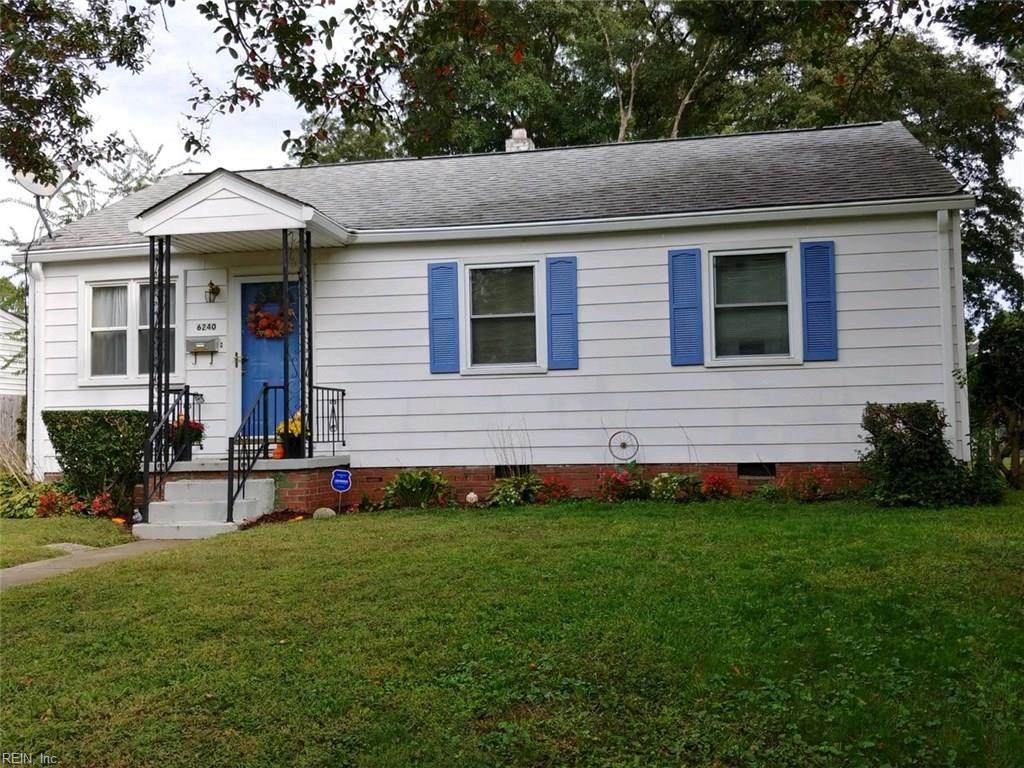 6240 Sangamon Ave - Photo 1