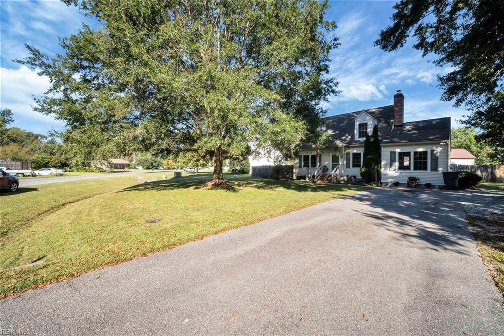 108 Gregory Dr - Photo 1