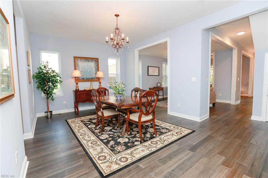 732 Graydon Ave - Photo 1